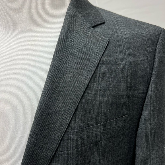 HUGO BOSS Charcoal Gray Plaid 2-Button Double Vented 38R James3 Blazer Jacket - Picture 3 of 9
